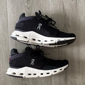 on cloud cloudnova sneakers